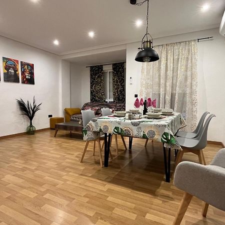 Marqplace Beach Free Parking And Ac Alicante Esterno foto