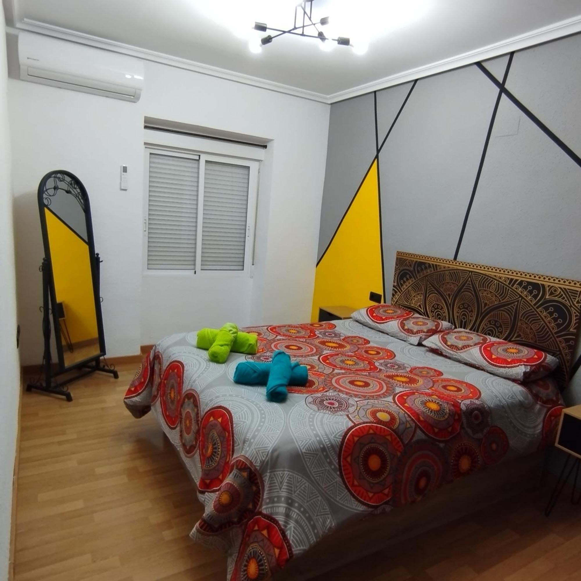 Marqplace Beach Free Parking And Ac Alicante Esterno foto