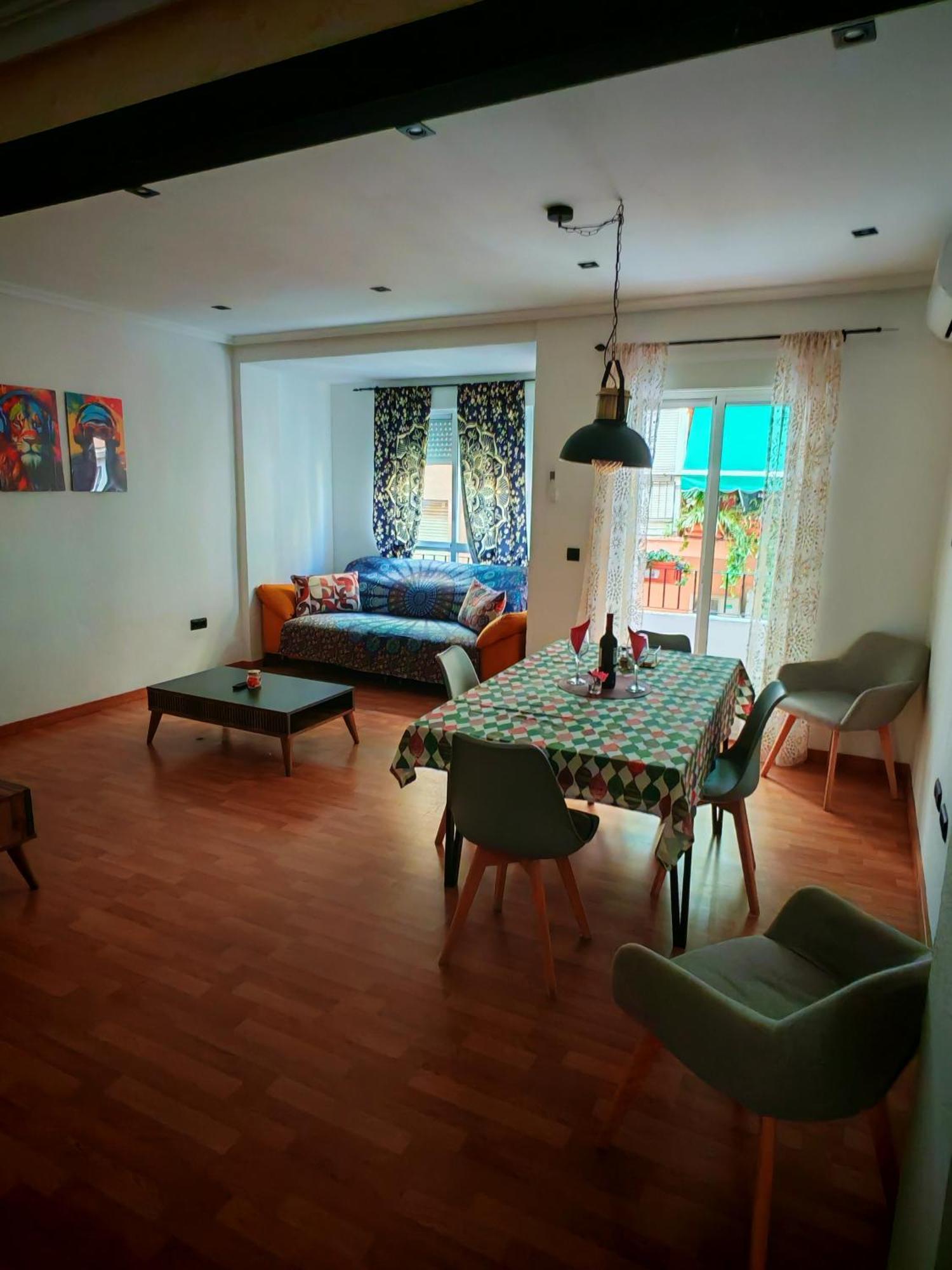 Marqplace Beach Free Parking And Ac Alicante Esterno foto